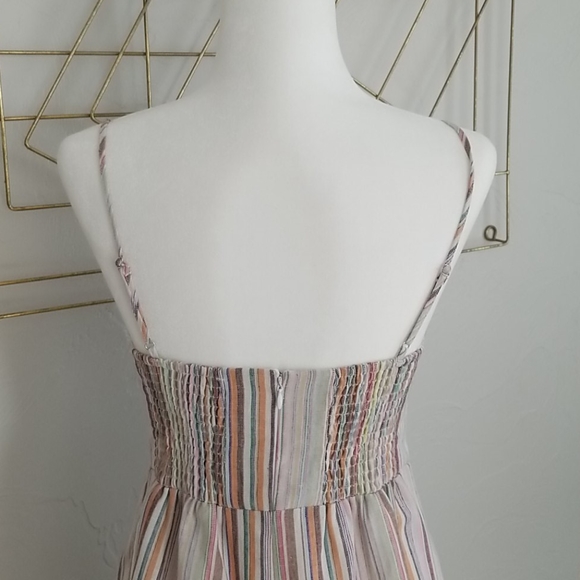 6 Shore Road Bayside Linen Jumpsuit (Size M) - Picture 5 of 9